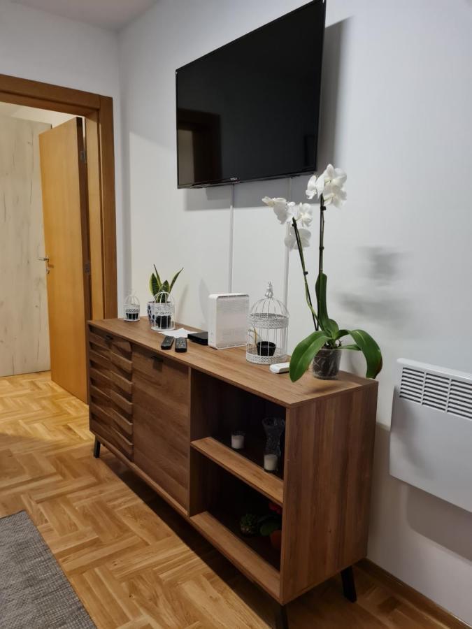 Apartman Tim Lux 2 Vrnjačka Banja Екстериор снимка