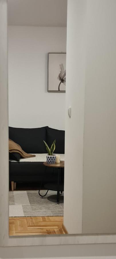 Apartman Tim Lux 2 Vrnjačka Banja Екстериор снимка