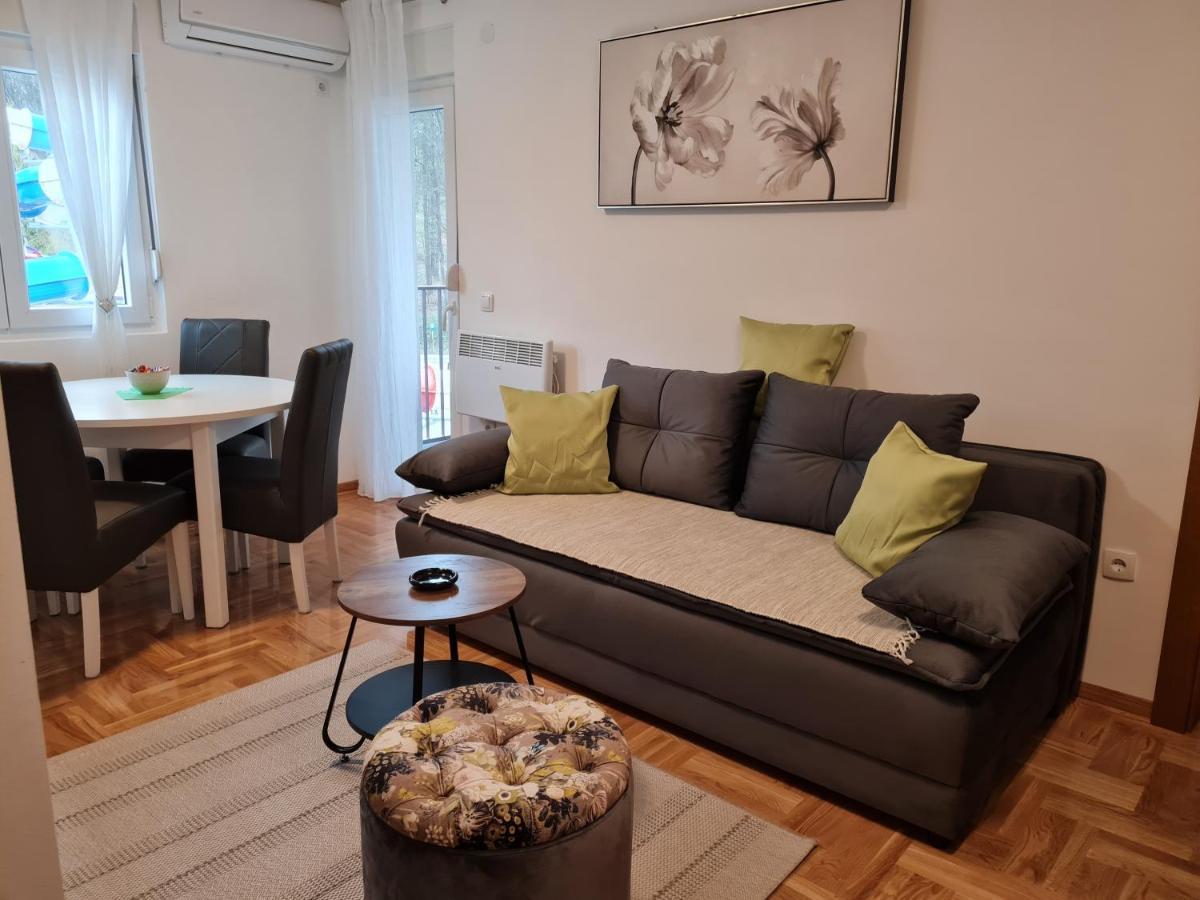 Apartman Tim Lux 2 Vrnjačka Banja Екстериор снимка